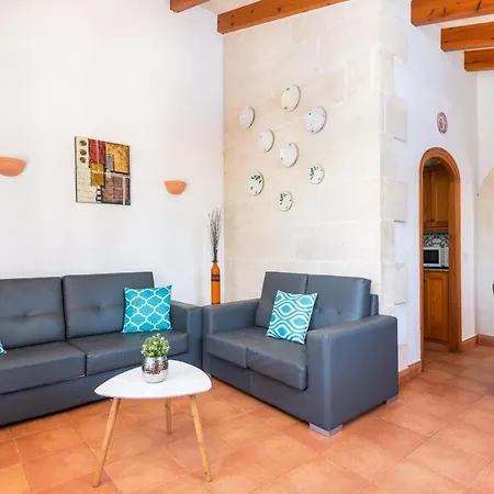 Villa Marta * Cala Blanca (Menorca)